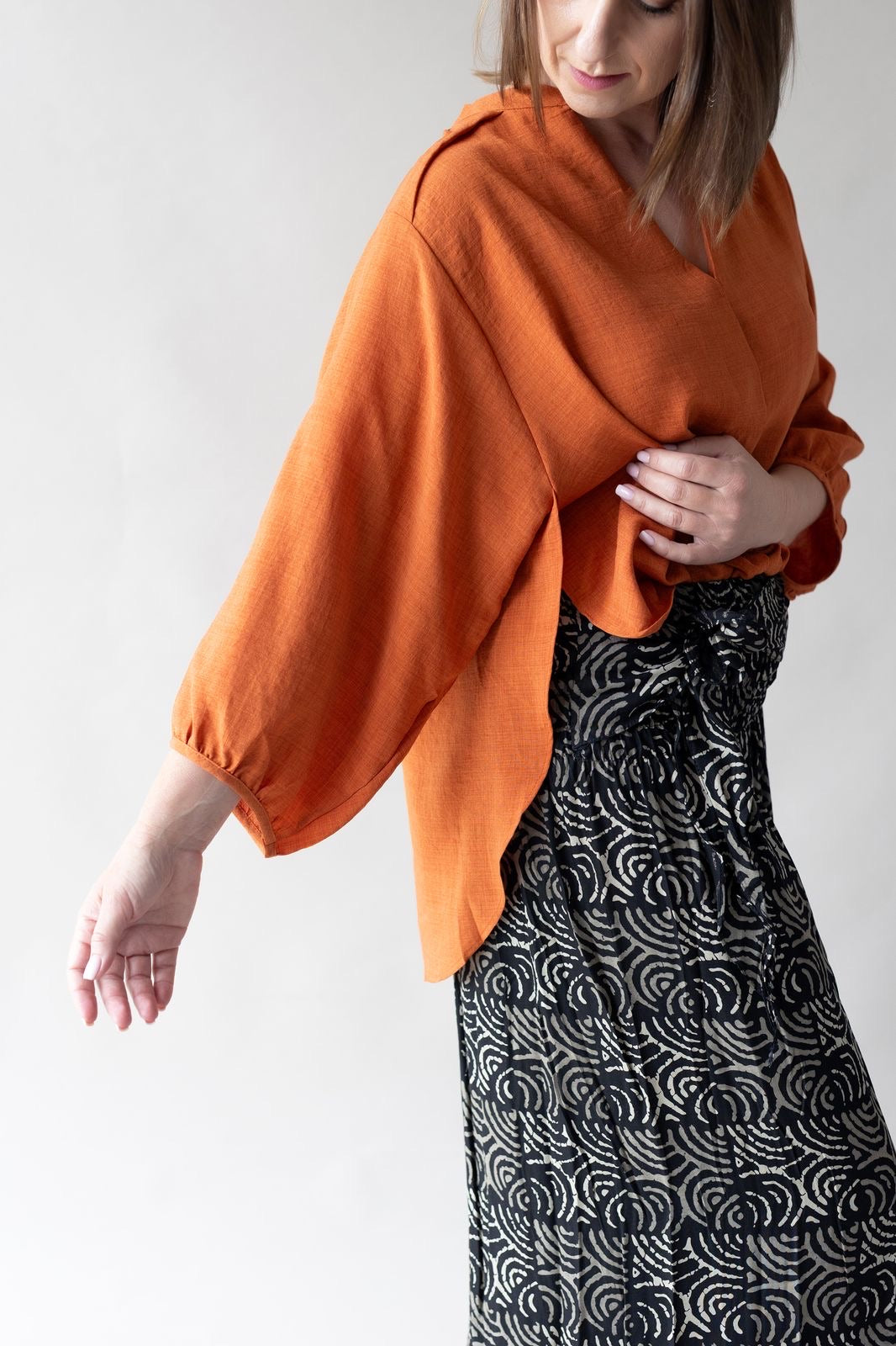 Picdily Slit Top